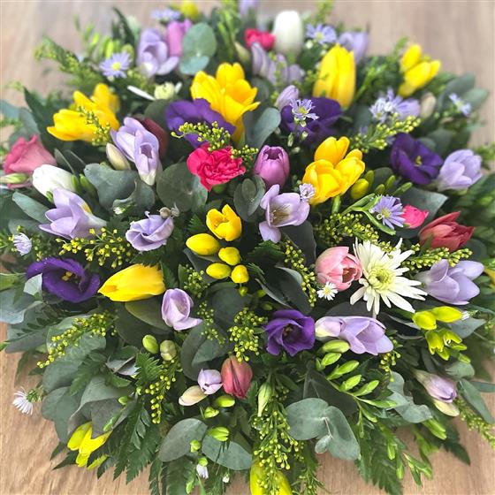 Spring Posy Pad - Funeral Flowers Reading