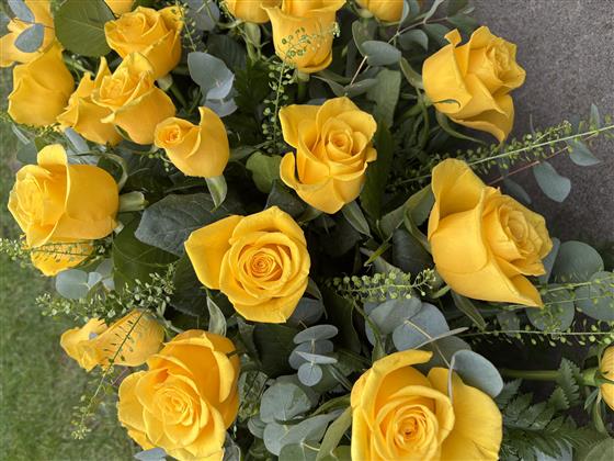 Funerary Yellow Roses Yellow Rose Casket Spray - Funeral Flowers Reading